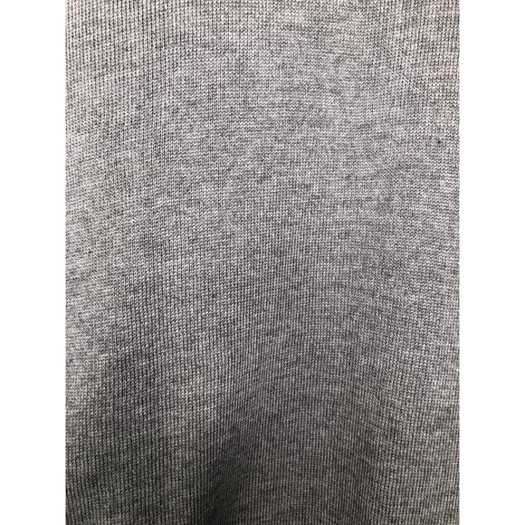 Banana Republic Gray V-Neck Sweater - Picture 8 of 9